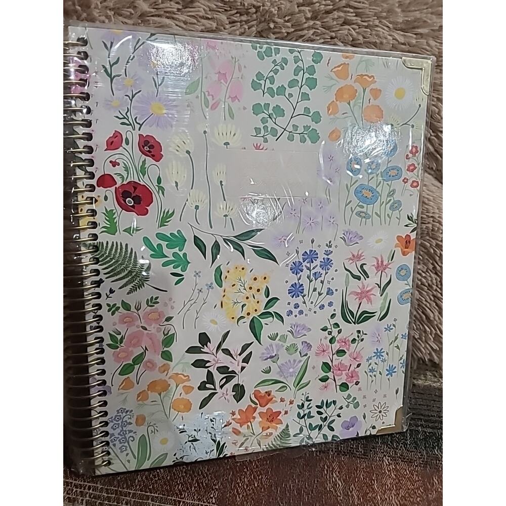 2025-2026 Planner - Bloom Planner 2025-2026 from July 2025 to July 2026